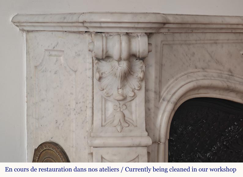 Louis XV style mantel in Carrara marble, adorned with a flowering palmette-5