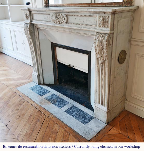 Louis XVI style mantel with acanthus leaf carved in Carrara marble-6