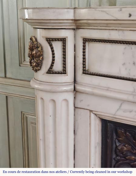 Louis XVI style curved mantel with half columns carved in half statuary marble with bronze décor-7