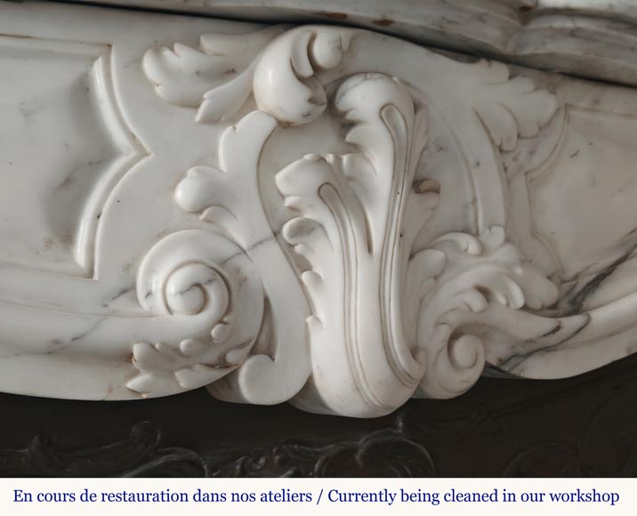 Louis XV style mantel with palmette carved in Arabescato marble-2