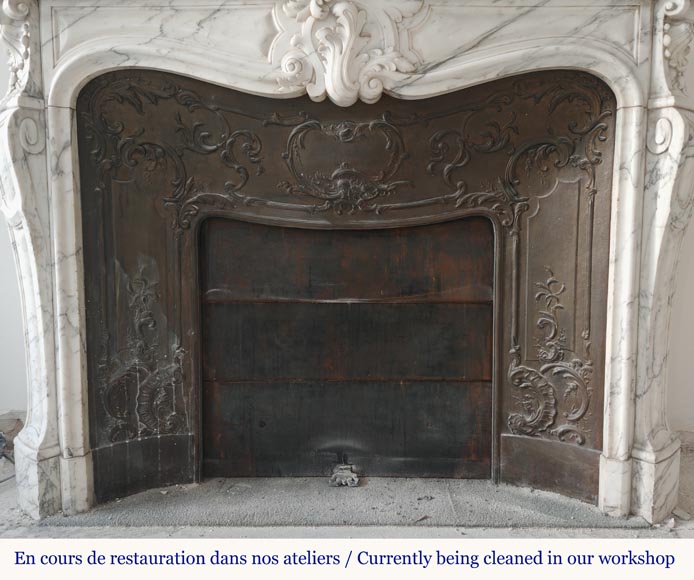 Louis XV style mantel with palmette carved in Arabescato marble-10