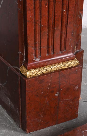 Louis XVI style fireplace in Antique Red marble, with bronze mounts, decorated with a garland-8