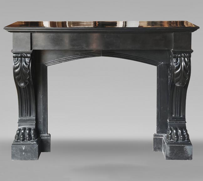 Lion paw mantel in fine black marble-0