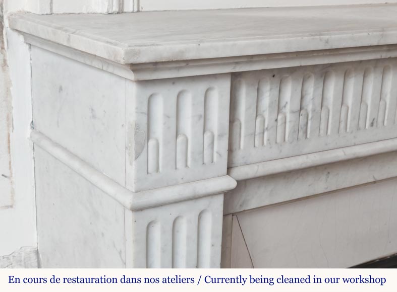 Louis XVI style fireplace in Carrara marble, decorated with rudentée fluting-3