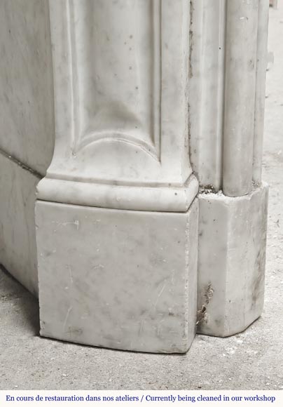 Louis XV style fireplace in Carrara marble decorated with a shell-5