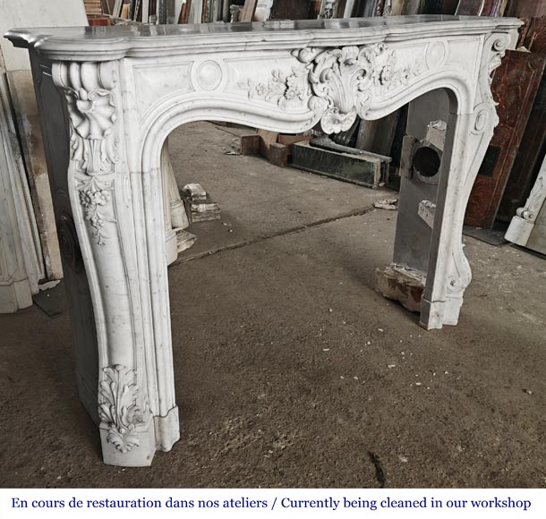 Highly sculpted Louis XV style fireplace in Carrara marble-6