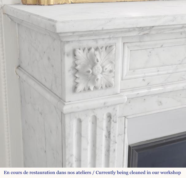 Louis XVI style fireplace with molded decoration, in Carrara marble Louis XVI style fireplace with molded decoration, in Carrara marble-3