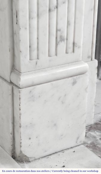 Louis XVI style fireplace with molded decoration, in Carrara marble Louis XVI style fireplace with molded decoration, in Carrara marble-4