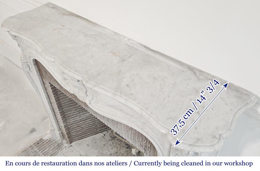 Louis XV style fireplace in Carrara marble, decorated with three shells-9