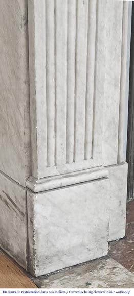 Louis XVI style fireplace adorned with a sunflower, in Carrara marble Louis XVI style fireplace adorned with a sunflower, in Carrara marble-4