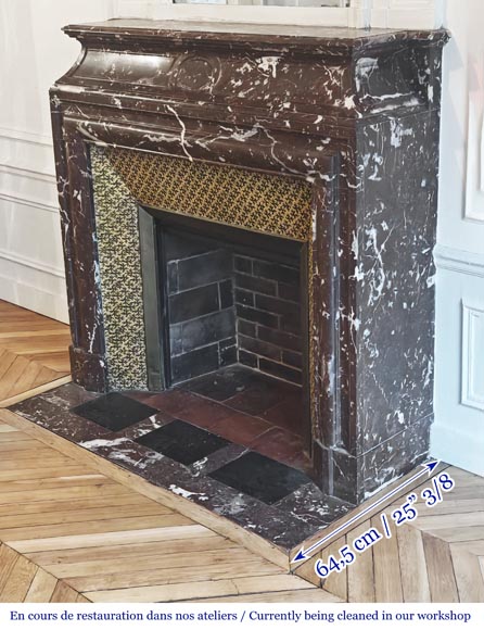 Louis XIV style fireplace with acroterion, in Northern Red marble Louis XIV style fireplace with acroterion, in Northern Red marble-5