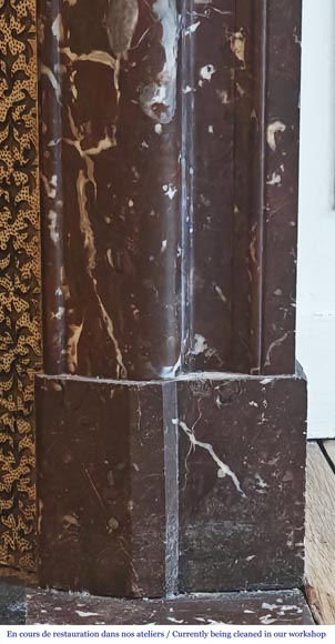 Louis XIV style fireplace with acroterion, in Northern Red marble Louis XIV style fireplace with acroterion, in Northern Red marble-7