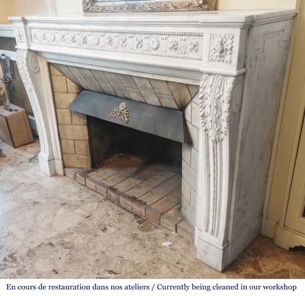 Louis XVI style fireplace decorated with macarons and pearls, in Carrara marble Louis XVI style fireplace decorated with macarons and pearls, in Carrara marble-7