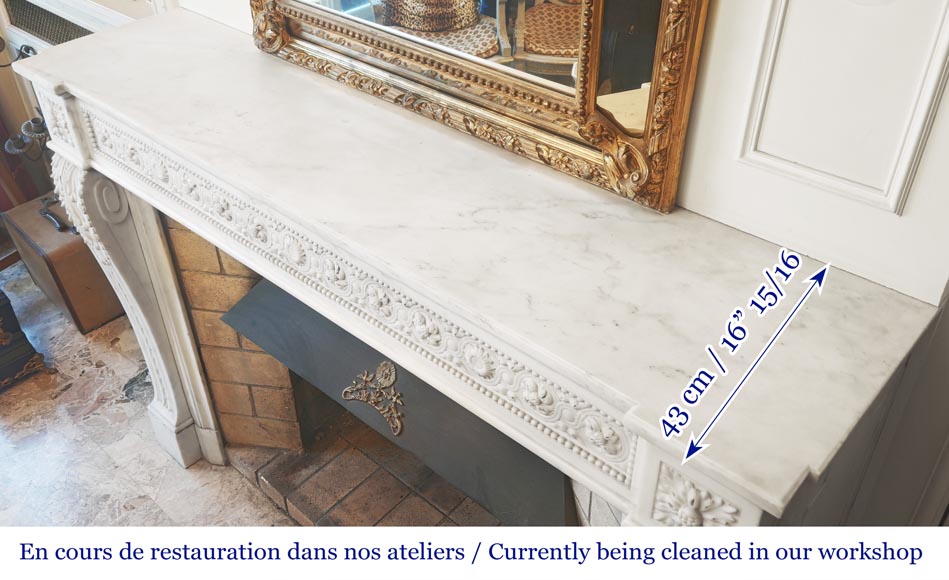 Louis XVI style fireplace decorated with macarons and pearls, in Carrara marble Louis XVI style fireplace decorated with macarons and pearls, in Carrara marble-10