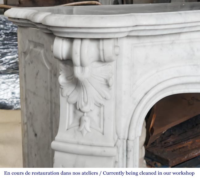 Louis XV style shell-shaped fireplace, in Carrara marble Louis XV style shell-shaped fireplace, in Carrara marble-5