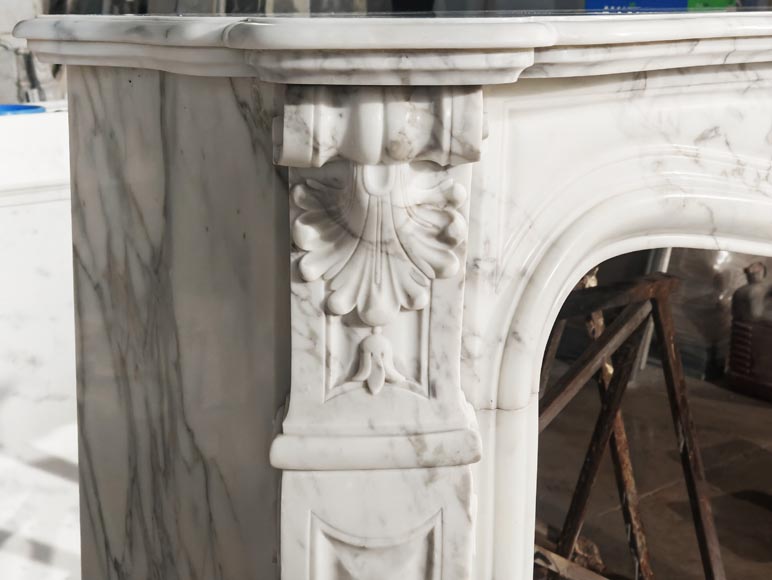 Large Louis XV style fireplace in Arabescato marble, decorated with shells-6