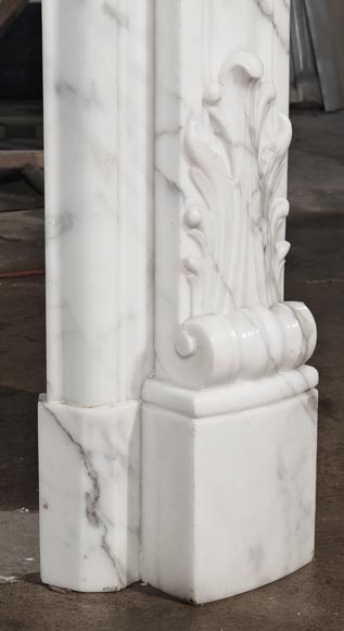 Large Louis XV style fireplace in Arabescato marble, decorated with shells-9