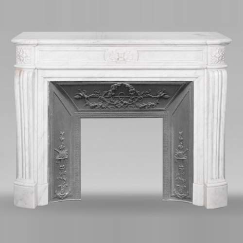 Louis XVI style fireplace in Carrara marble, slightly curved