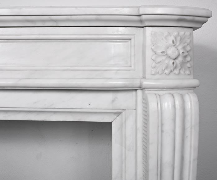  Louis XVI style fireplace in Carrara marble, slightly curved-8