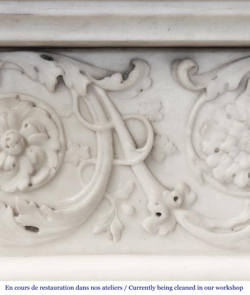 Finely carved Louis XVI style fireplace in statuary marble Finely carved Louis XVI style fireplace in statuary marble-4