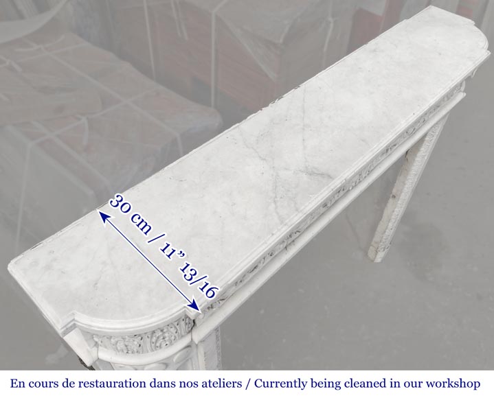 Finely carved Louis XVI style fireplace in statuary marble Finely carved Louis XVI style fireplace in statuary marble-17