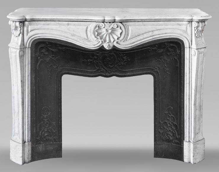 Louis XV style fireplace in Carrara marble, decorated with a shell-0