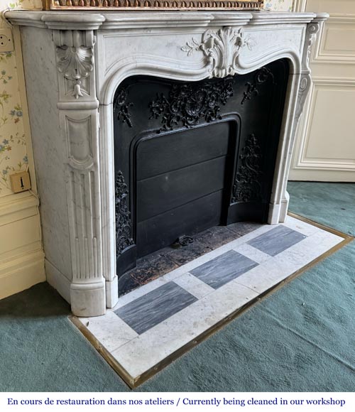 Louis XV style fireplace in Carrara marble, decorated with a palmette Louis XV style fireplace in Carrara marble, decorated with a palmette-3