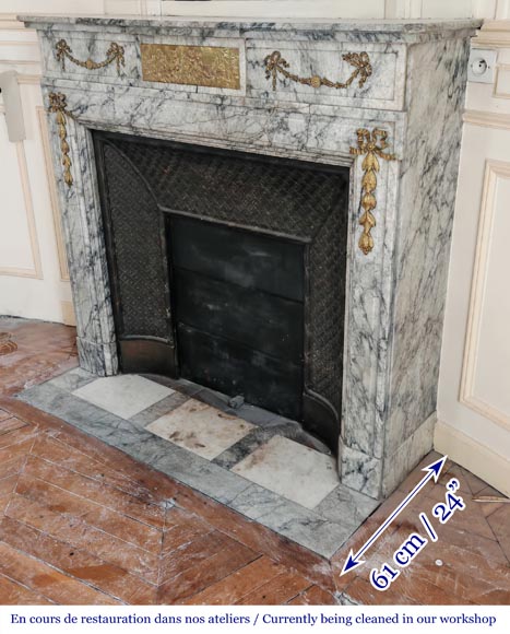 Napoleon III style fireplace in veined granite, with bronze decoration-7