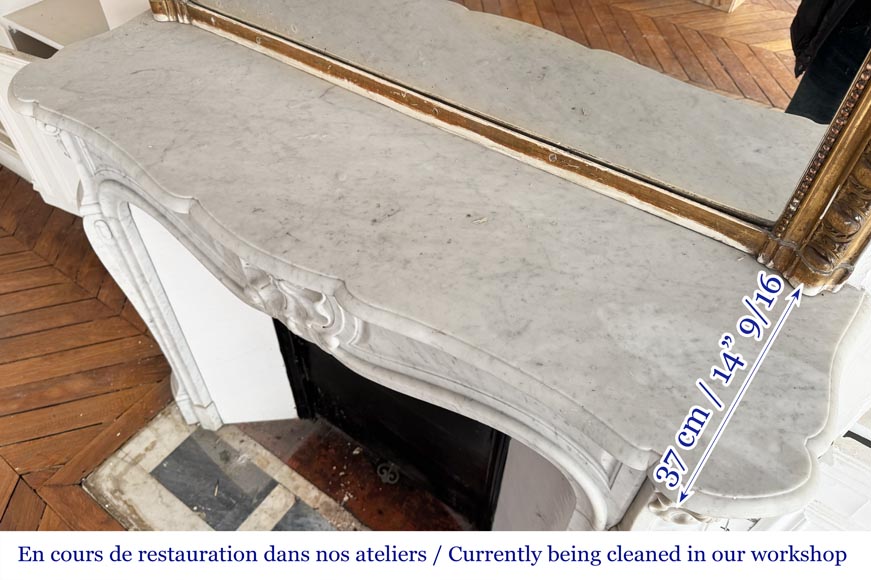 Louis XV style fireplace in Carrara marble, decorated with a shell Louis XV style fireplace in Carrara marble, decorated with a shell-9