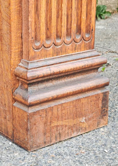 Louis XVI style oak fireplace, decorated with an oak-leaf frieze and surmounted by its oak overmantel-7