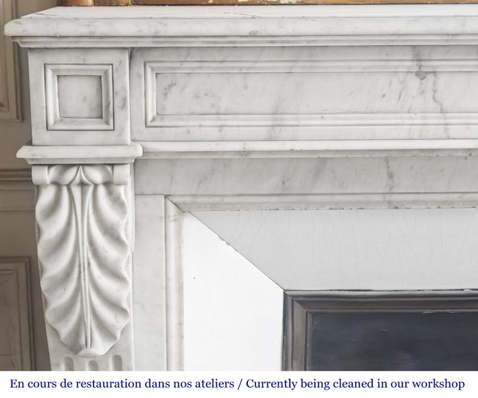Restoration-period Carrara marble fireplace with water-leaf ornamentation Restoration-period Carrara marble fireplace with water-leaf ornamentation-3