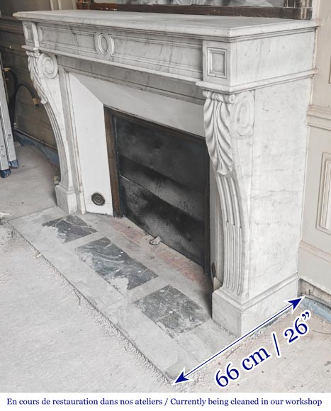 Restoration-period Carrara marble fireplace with water-leaf ornamentation Restoration-period Carrara marble fireplace with water-leaf ornamentation-5
