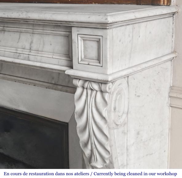 Restoration-period Carrara marble fireplace with water-leaf ornamentation Restoration-period Carrara marble fireplace with water-leaf ornamentation-6