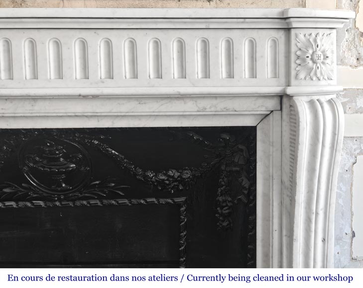 Louis XVI style curved mantelpiece in Carrara marble, featuring fluted decoration-6