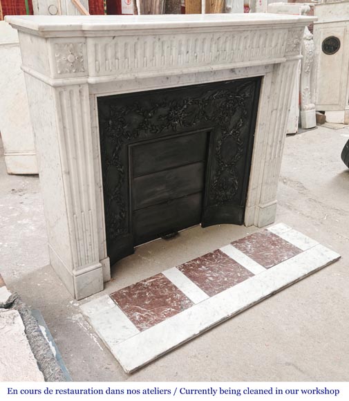 Louis XVI-style Carrara marble fireplace with a fluted frieze Louis XVI-style Carrara marble fireplace with a fluted frieze-2
