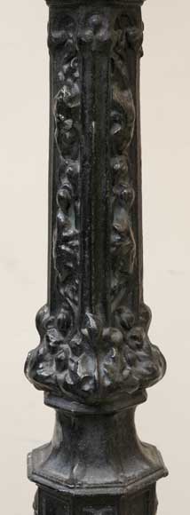 Cast iron lampost-2